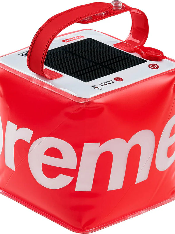 Supreme LuminAID Packlite Nova USB Red